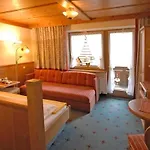 Ξενοδοχείο Bergkristall (adults Only) 4*
